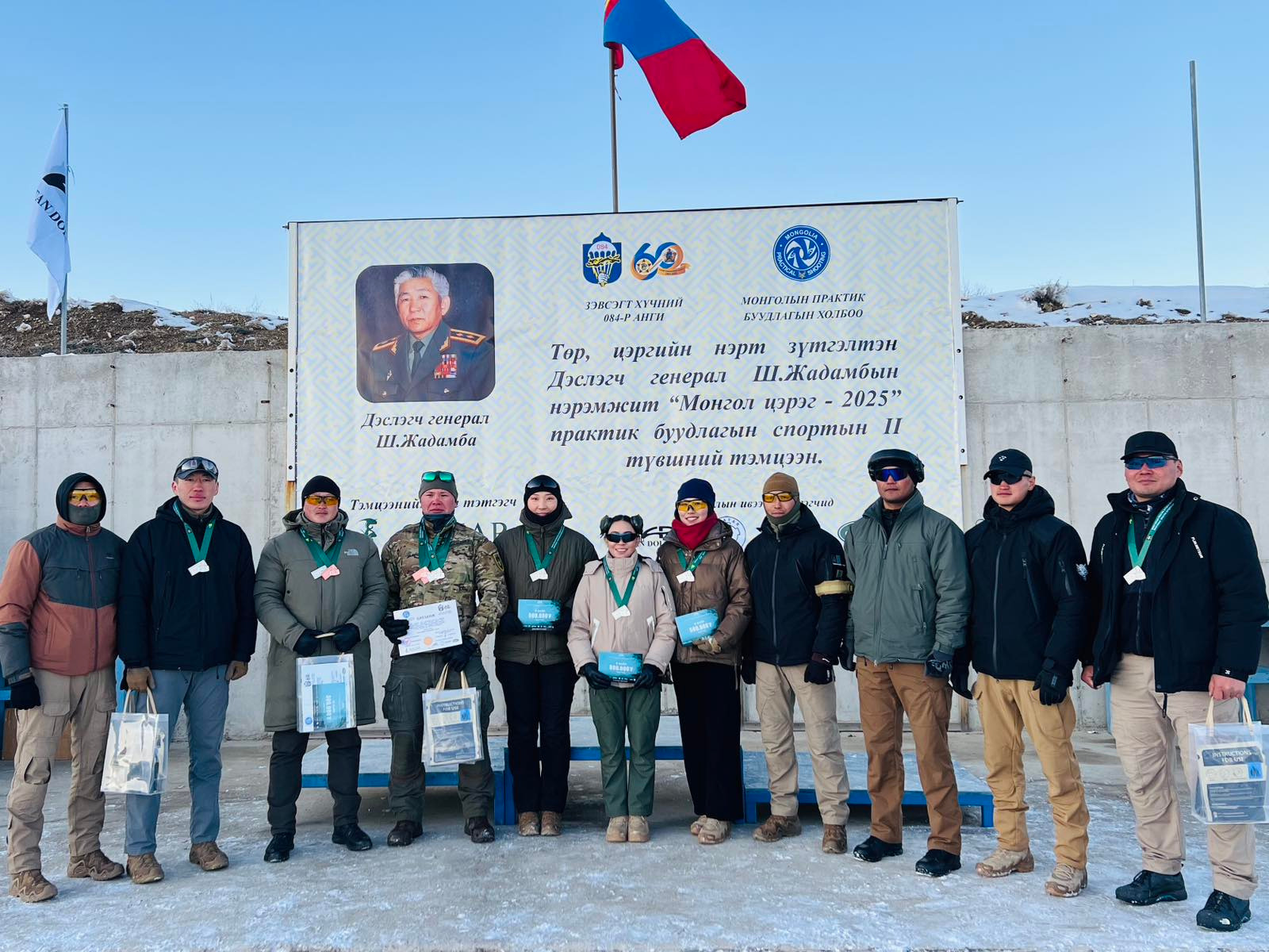 “Монгол цэрэг-2025” практик буудлагын тэмцээнээс хошой мөнгөн медаль хүртлээ